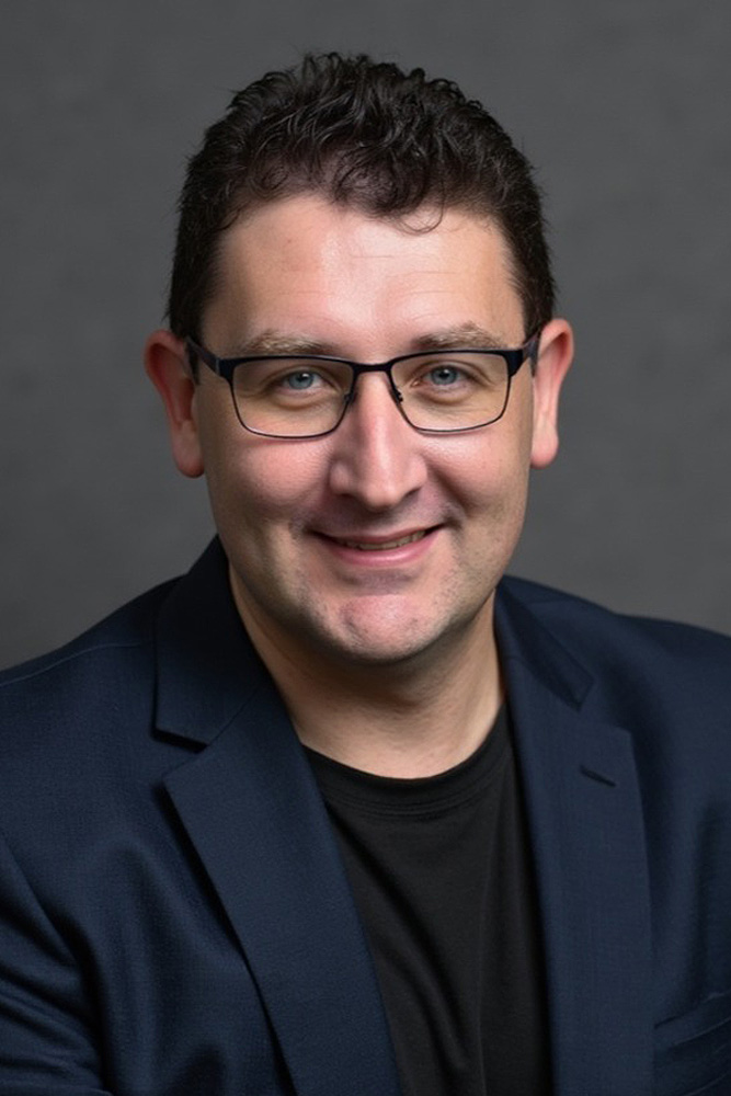 Dr Chris McLaughlin